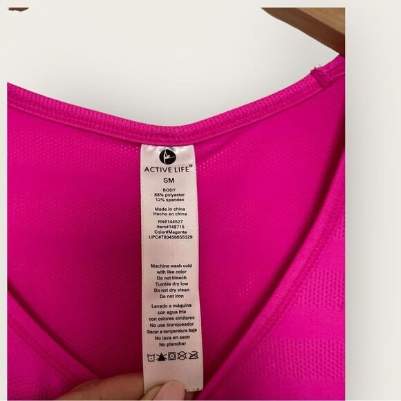 Active life Fuchsia top size Small - Picture 4 of 6